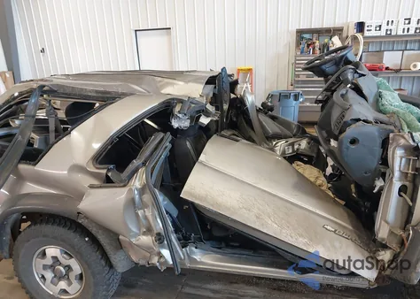 2001 Chevrolet Blazer Ls from USA, damaged, VIN 1GNCT18W41K112722